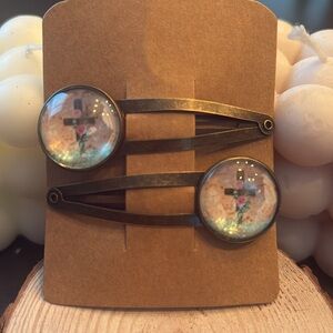 Floral Cross Design Hair Clips